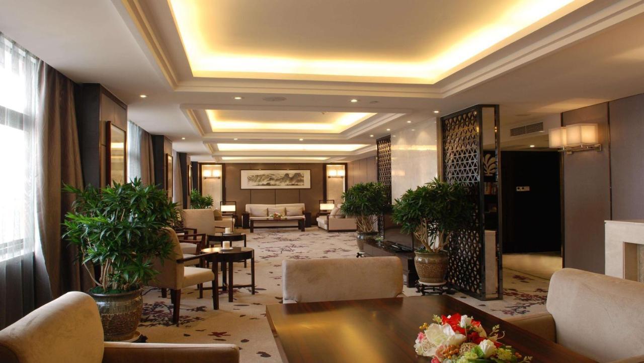 Wuxi Grand Hotel Exteriör bild